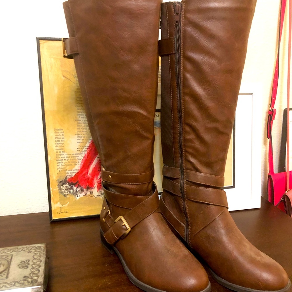 Riding boots, wide leg